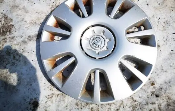 Opel Zafira B R16 wheel hub/cap/trim 13242075