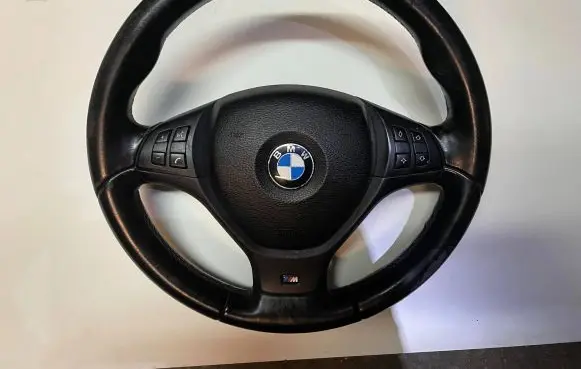 BMW X5 E70 Steering wheel
