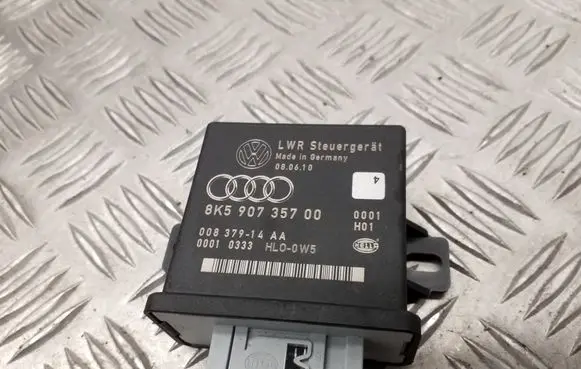 Audi A5 Sportback 8TA Light module LCM 8K5907357