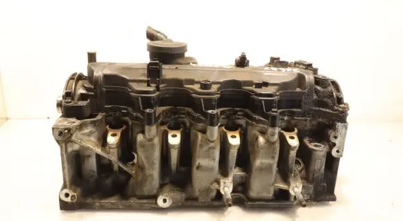 Renault Fluence Engine head 