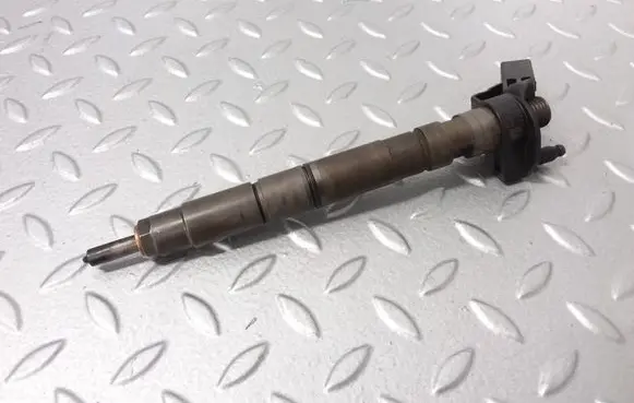 Audi A6 S6 C6 4F Fuel injector 059130277AC 0445115039