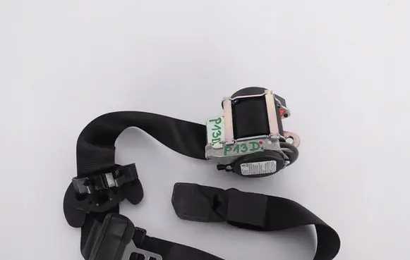 Maserati Ghibli Front seatbelt 627408300