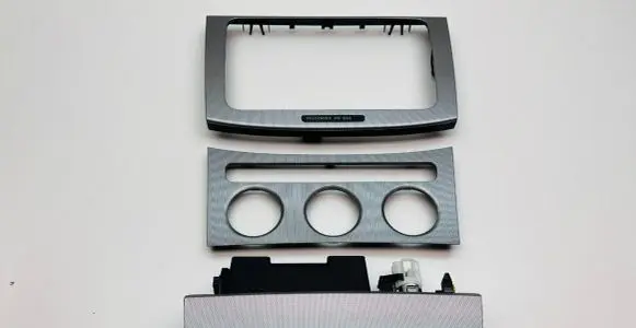 Volkswagen PASSAT B6 Radio/GPS head unit trim 3C0858069M