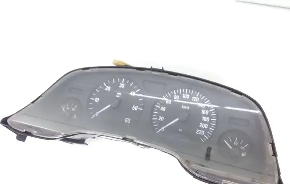 Opel Zafira A Speedometer (instrument cluster) 24461749