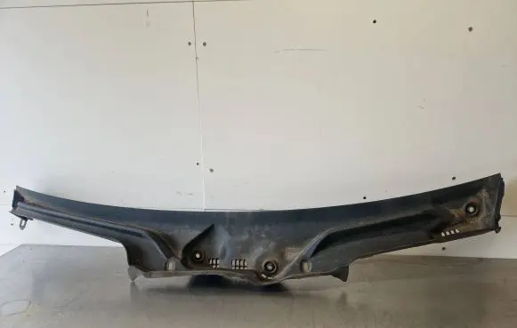 Mercedes-Benz E W213 Wiper trim A2138308703 A2138313400