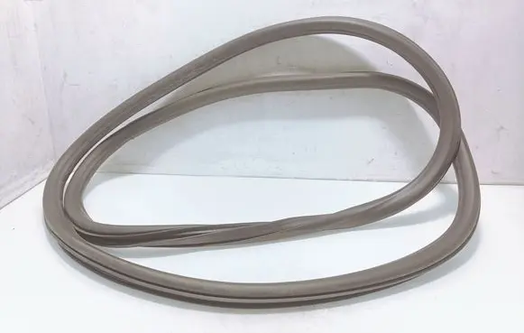 Chevrolet Orlando Front door rubber seal 