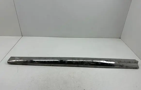Citroen DS5 Front door trim (molding) 9673774880