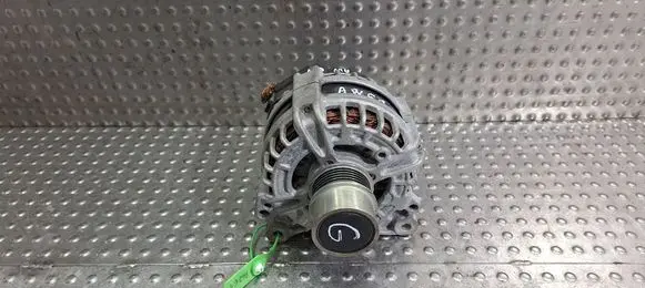 Volkswagen Golf VIII Generator/alternator 05E903026R