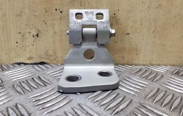 Front door upper hinge