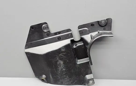 Front underbody cover/under tray