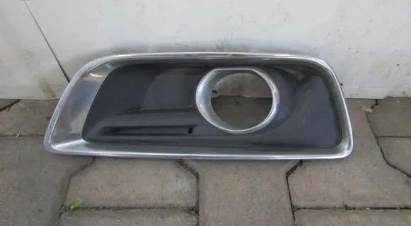 Chevrolet Malibu Front bumper lower grill