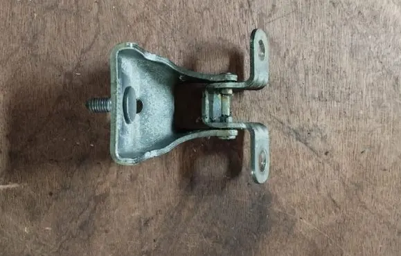 Peugeot 3008 I Tailgate/trunk/boot hinge 9683294280