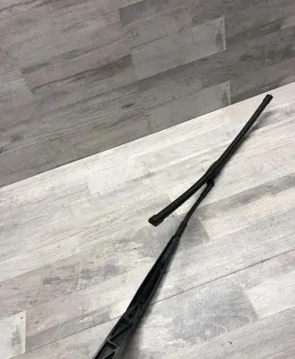 Volkswagen Golf VII Windshield/front glass wiper blade 5G1955409B