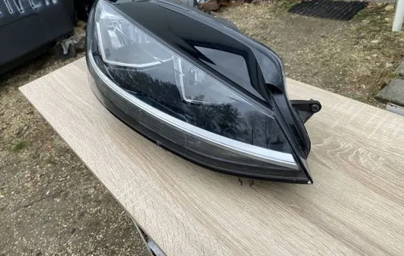 Volkswagen Golf VII Headlight/headlamp 5G1941006D