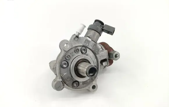 Mini Cooper F57 Fuel injection high pressure pump 0445010519
