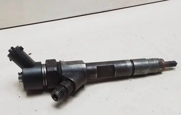 Renault Scenic II - Grand scenic II Fuel injector 8200100272