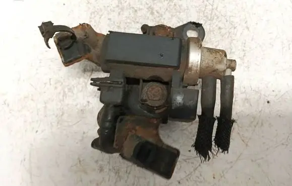 Opel Astra H Turbo solenoid valve 8972183310