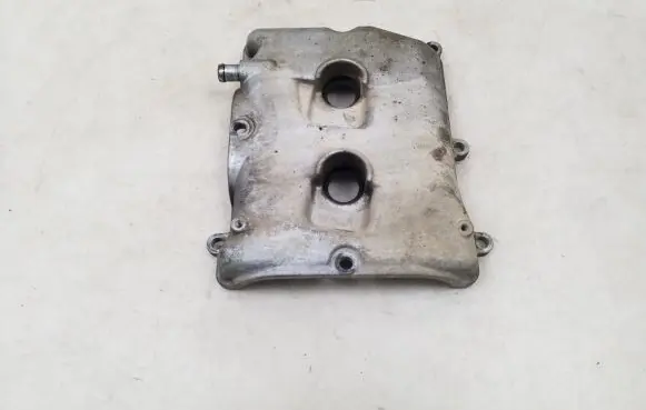 Subaru Outback Rocker cam cover 