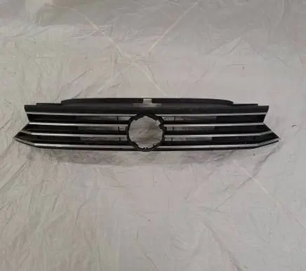 Volkswagen PASSAT B8 Front bumper upper radiator grill 3G0853653D 3G0853651H 3G0853651J