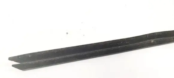 Ford C-MAX II Front door glass trim molding 