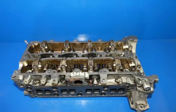 Mercedes-Benz C W204 Engine head A6510101220 X2313