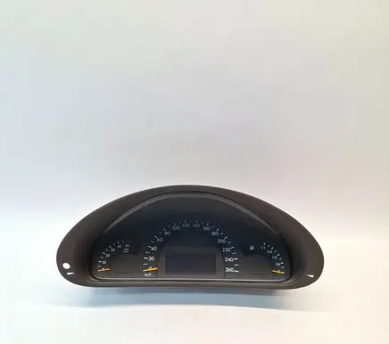 Speedometer (instrument cluster)