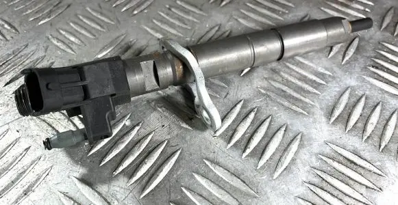 Volvo V60 Fuel injector 31272690 0445116016