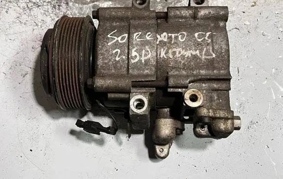 KIA Sorento Air conditioning (A/C) compressor (pump) 977013E350 FD46XG
