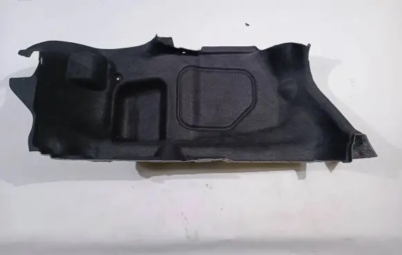 Chevrolet Camaro Trunk/boot trim cover 84290241
