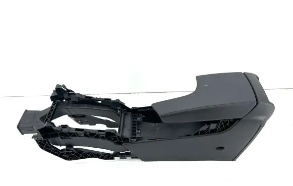 Opel Insignia A Armrest 13310902