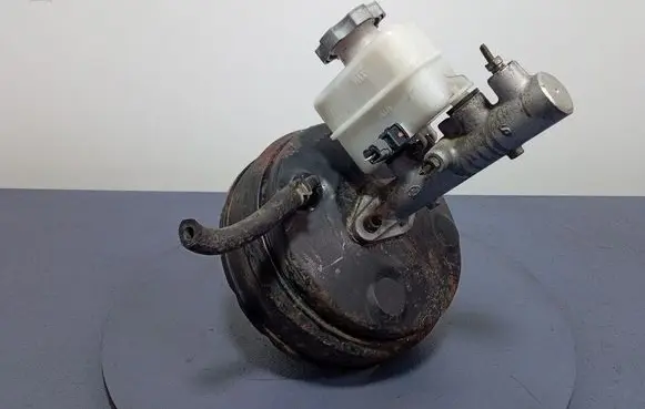 Hyundai Santa Fe Brake booster 
