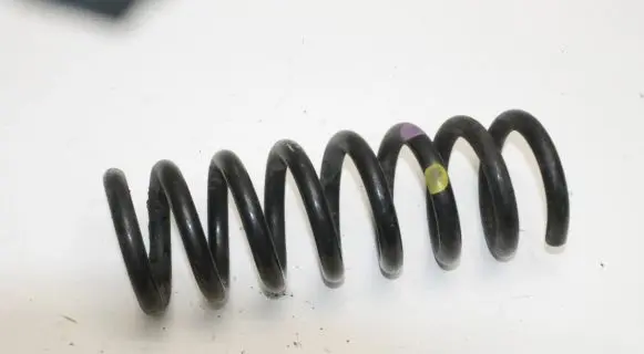 Mercedes-Benz C W204 Rear coil spring