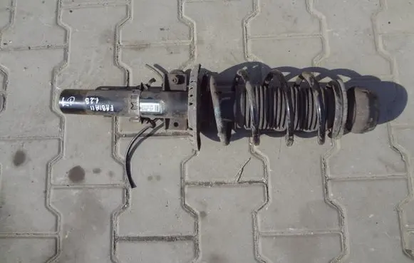 Front shock absorber with coil spring
