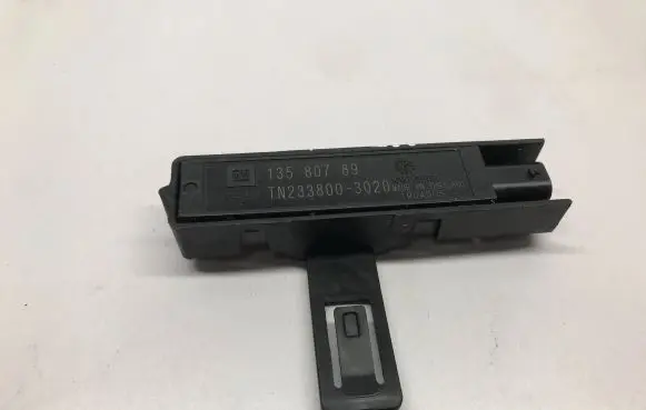 Chevrolet Camaro Keyless system antenna 13580789