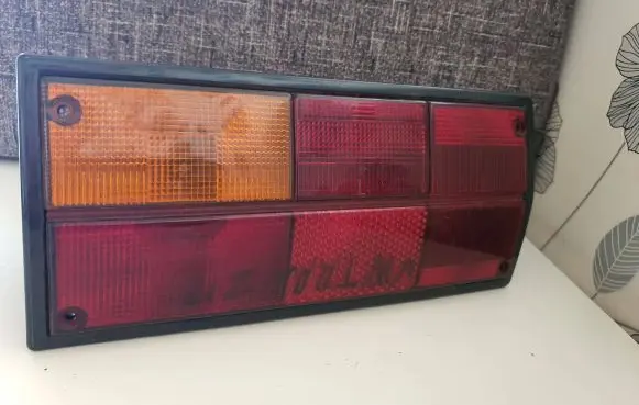 Volkswagen Transporter - Caravelle T3 Rear/tail lights 53300R6