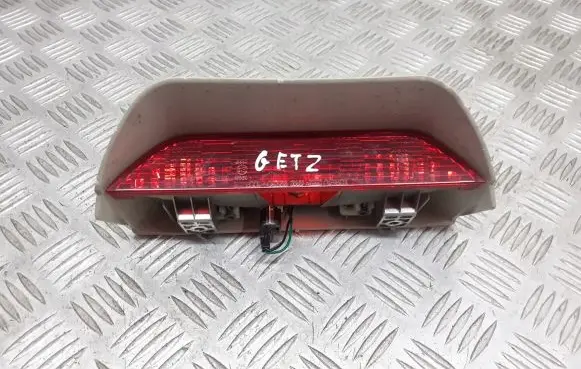 Hyundai Getz Third/center stoplight 927501C0