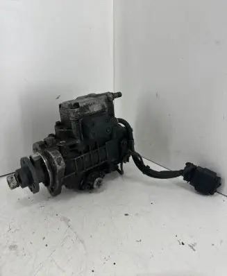 Skoda Octavia Mk1 (1U) Fuel injection high pressure pump