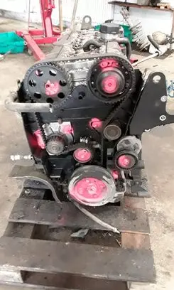 Volvo V70 Engine B5244S 2611900