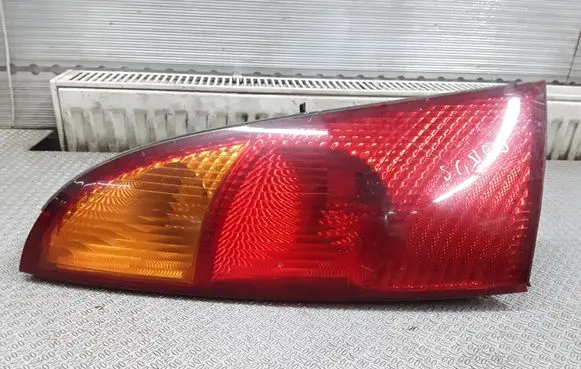 Ford Focus Rear/tail lights XS4113405A