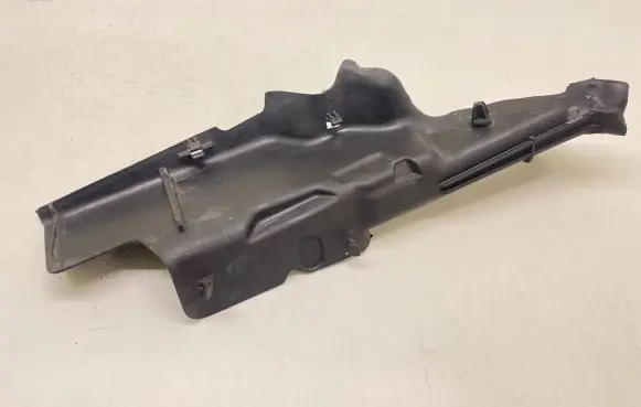 Audi A4 S4 B6 8E 8H Tailgate/boot lid lock trim 8E0837350