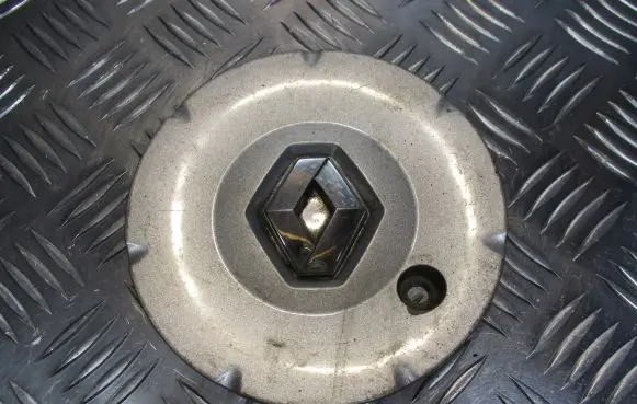 Renault Laguna II Original wheel cap