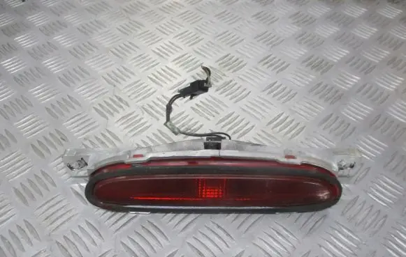 Chrysler 300M Third/center stoplight