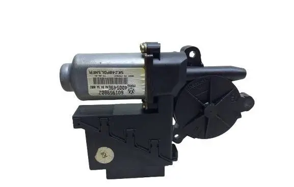 Skoda Fabia Mk1 (6Y) Front door window regulator motor 6Q1959802