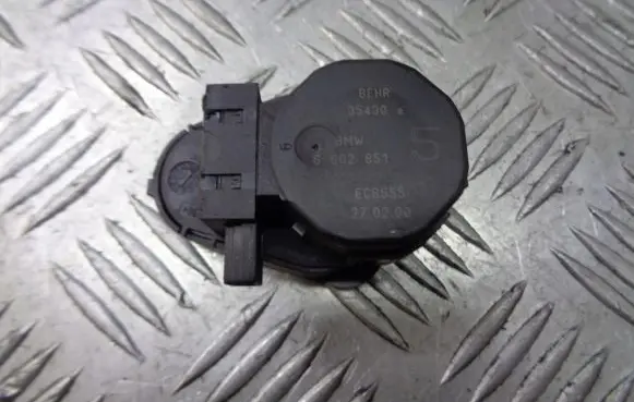 BMW 3 E46 A/C air flow flap actuator/motor 6902851