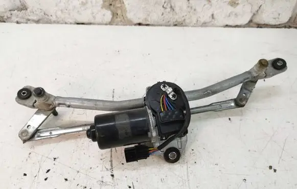 Hyundai ix35 Front wiper linkage and motor