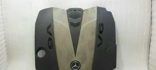 Mercedes-Benz E C207 W207 Engine cover (trim) A6420105867