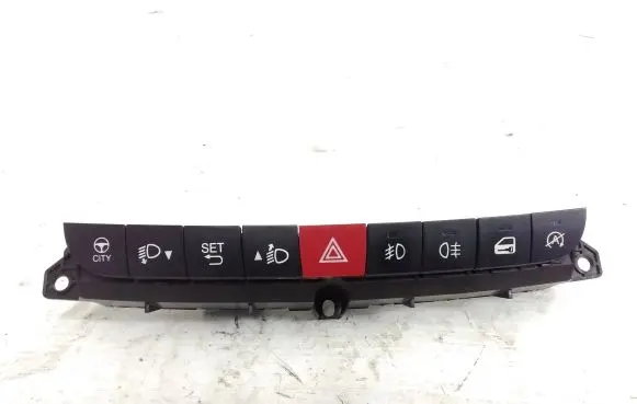 Fiat 500L A set of switches 735587841 735590807