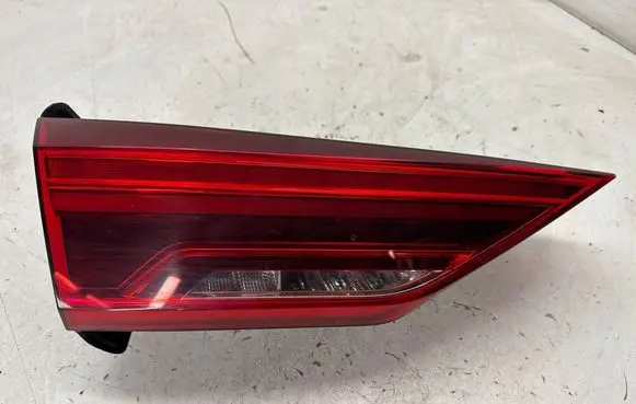 Audi Q3 F3 Tailgate rear/tail lights 83A945093B