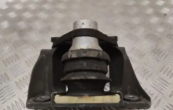 Volvo XC60 Engine mount bracket 31480353 31480353C