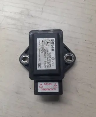 Mercedes-Benz E W211 ESP acceleration yaw rate sensor 0265005246 0021381 A0025426618